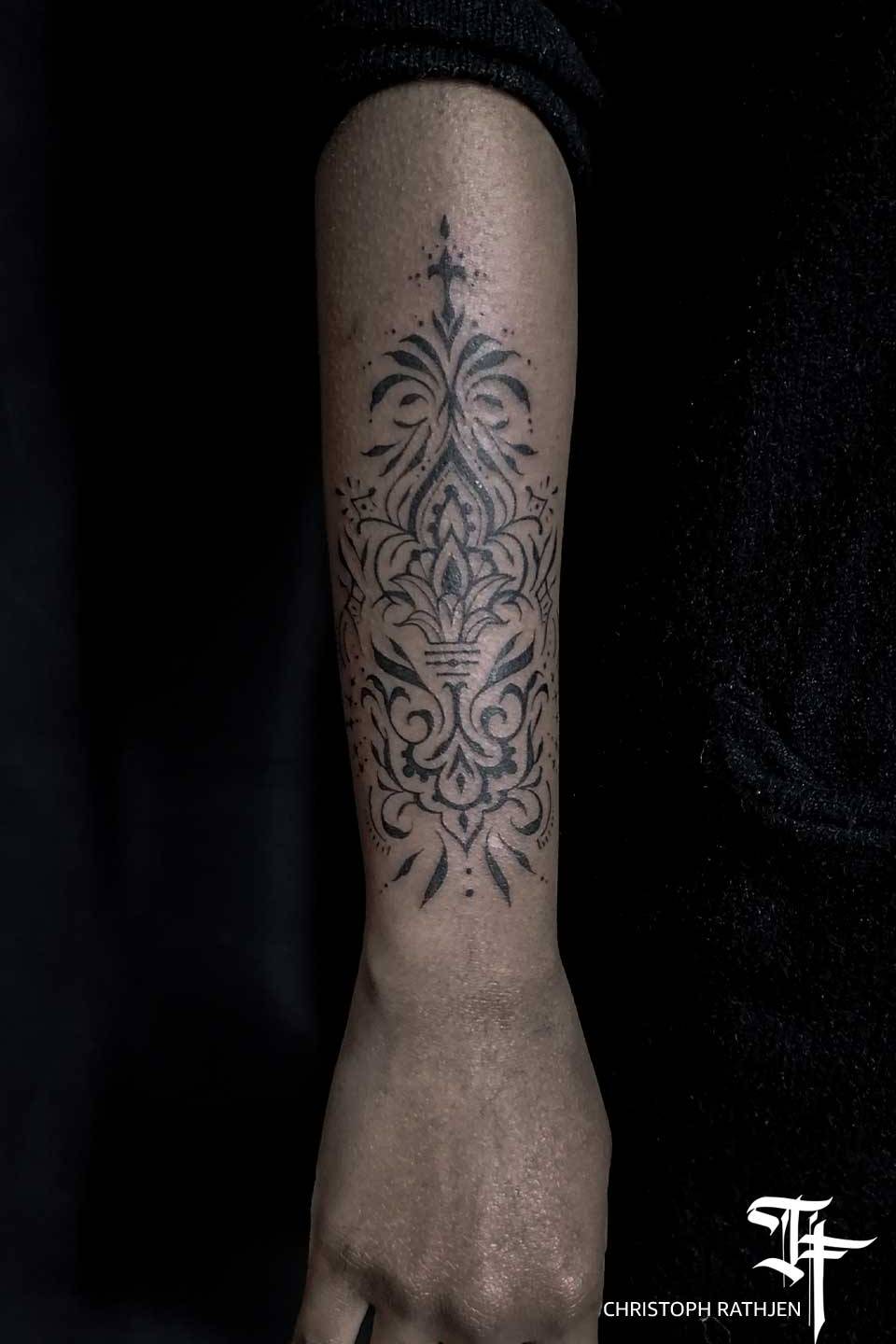tattoo freestyle hamburg tätowierung christoph rathjen
